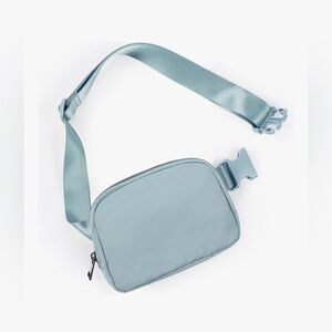 Unisex Crossbody Belt Bag (Lululemon Dupe) NWOT